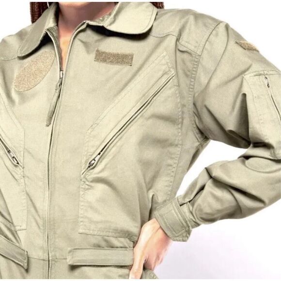 Good American Flight Romper in Khaki NEW - Picture 2 of 11